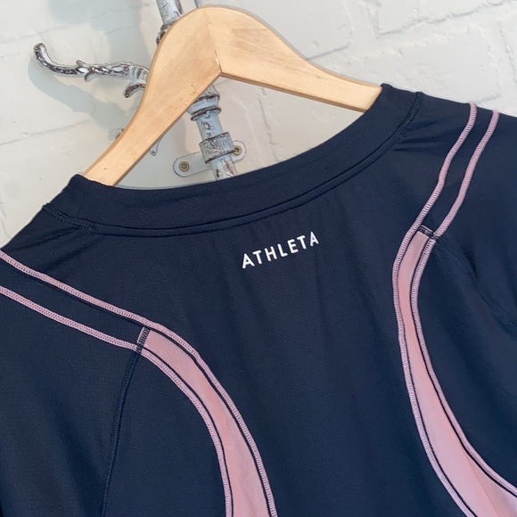 Athleta ignite shirt Palermo pink and black stretch with mesh xl cropped NEW - Picture 9 of 10